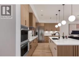1484 Copper Beech Place, Coquitlam, BC V3E0C4 Photo 10