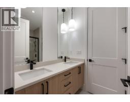 1484 Copper Beech Place, Coquitlam, BC V3E0C4 Photo 31