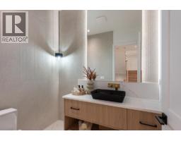1484 Copper Beech Place, Coquitlam, BC V3E0C4 Photo 16