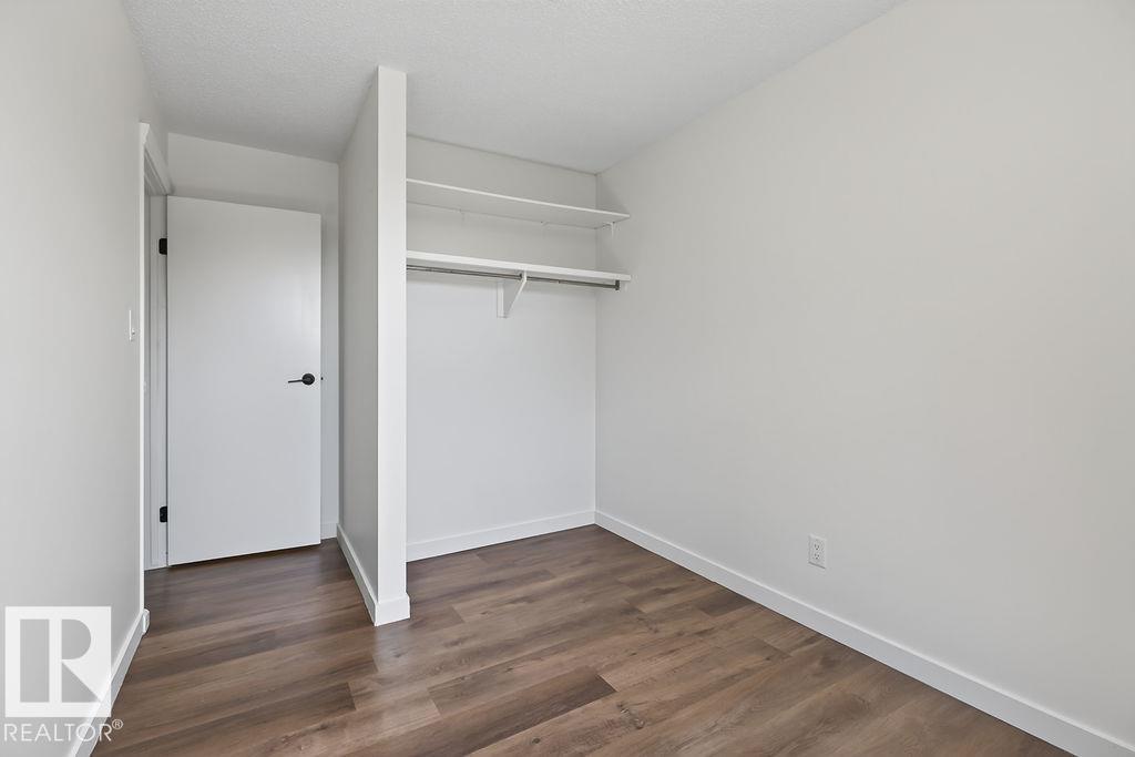 428 HERMITAGE RD NW - Image 22