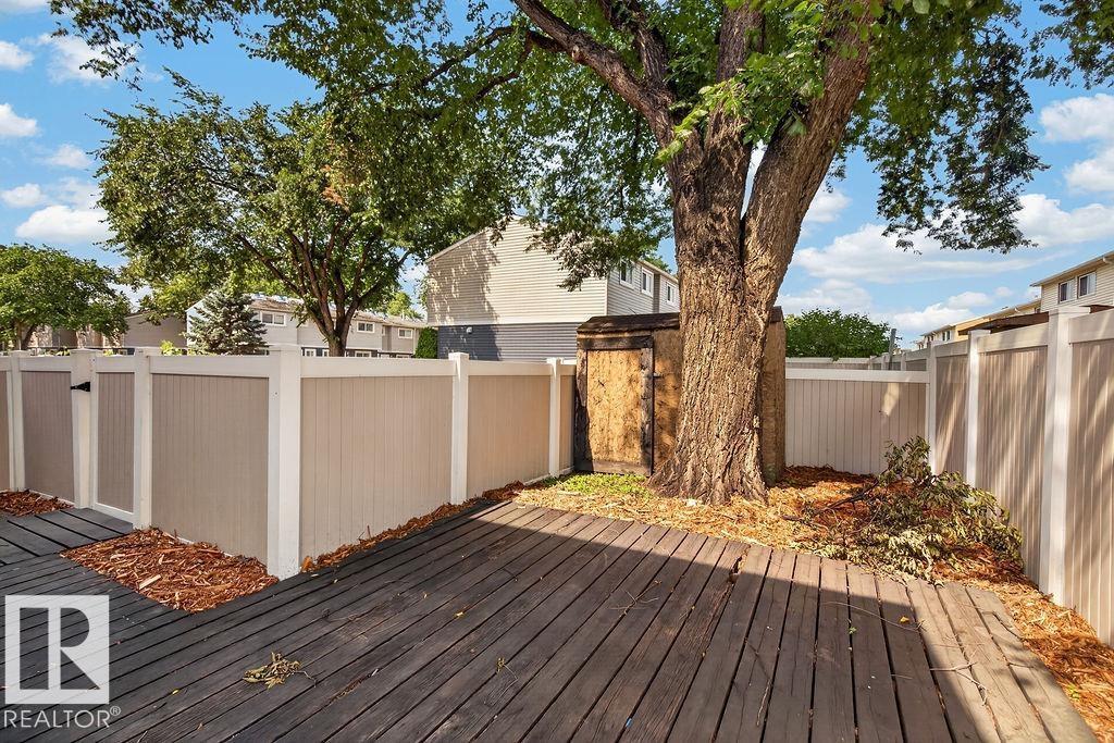428 HERMITAGE RD NW - Image 31