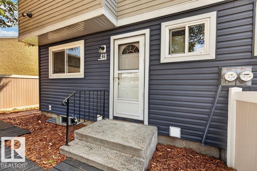 428 HERMITAGE RD NW - 30