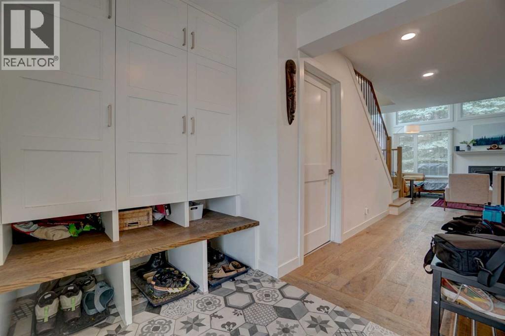#4 1065 Evergreen Circle - 14