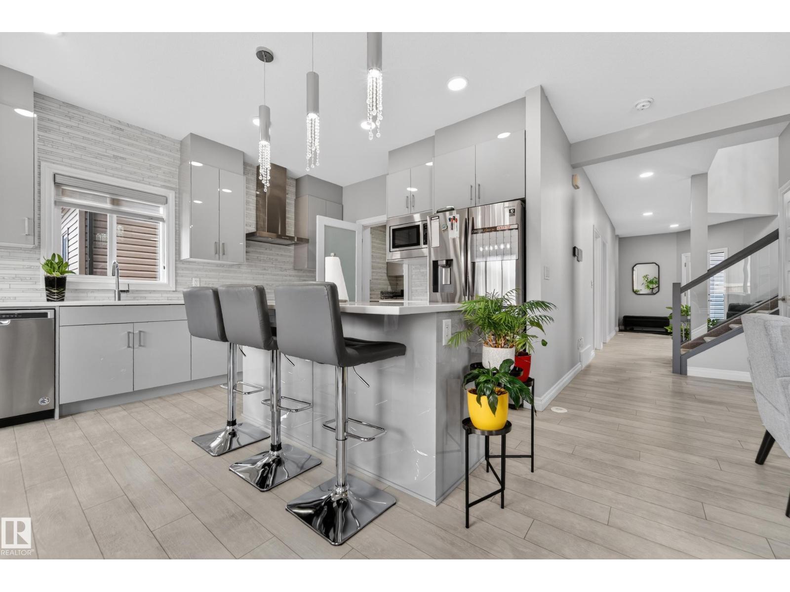 1231 26 ST NW - Image 21