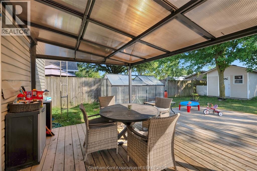 104 Erie STREET South - Image 49