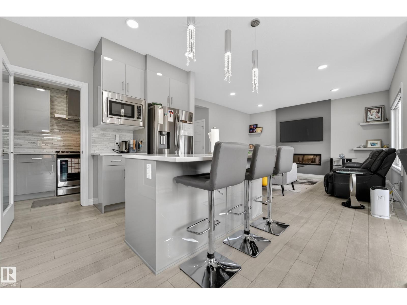 1231 26 ST NW - Image 23