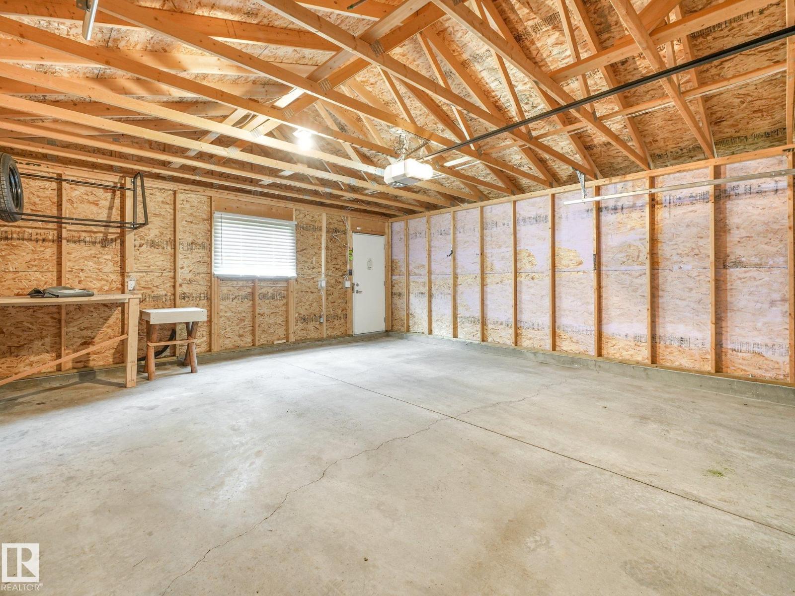 17629 60A ST NW - 52