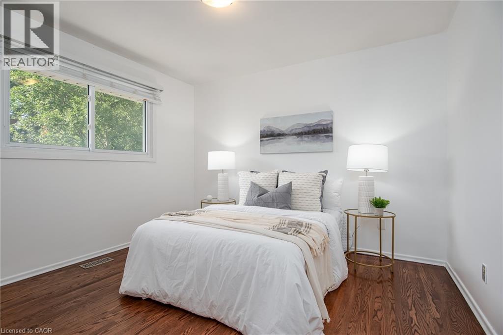 6 STRATHCONA Crescent - Image 20