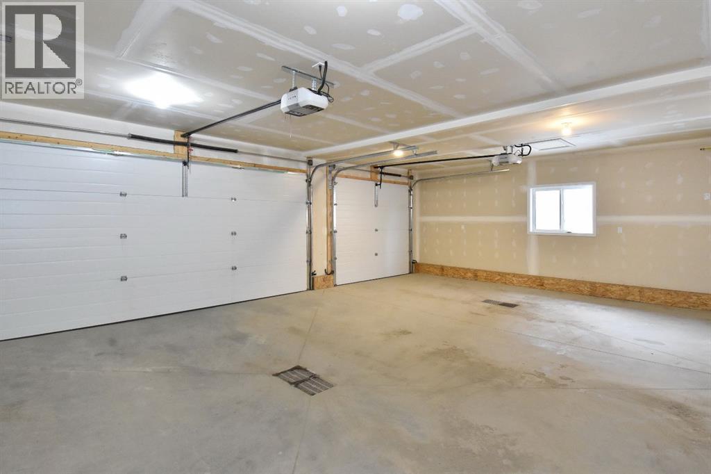 10402 128 Avenue - 25