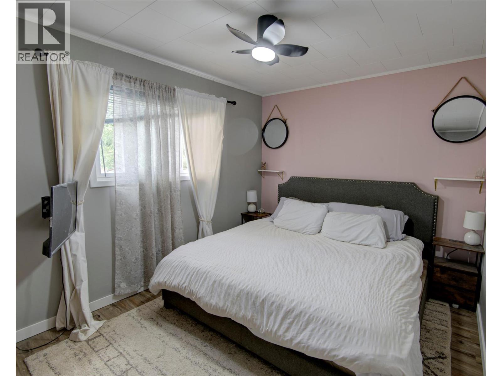 3903 27 Avenue - Image 17
