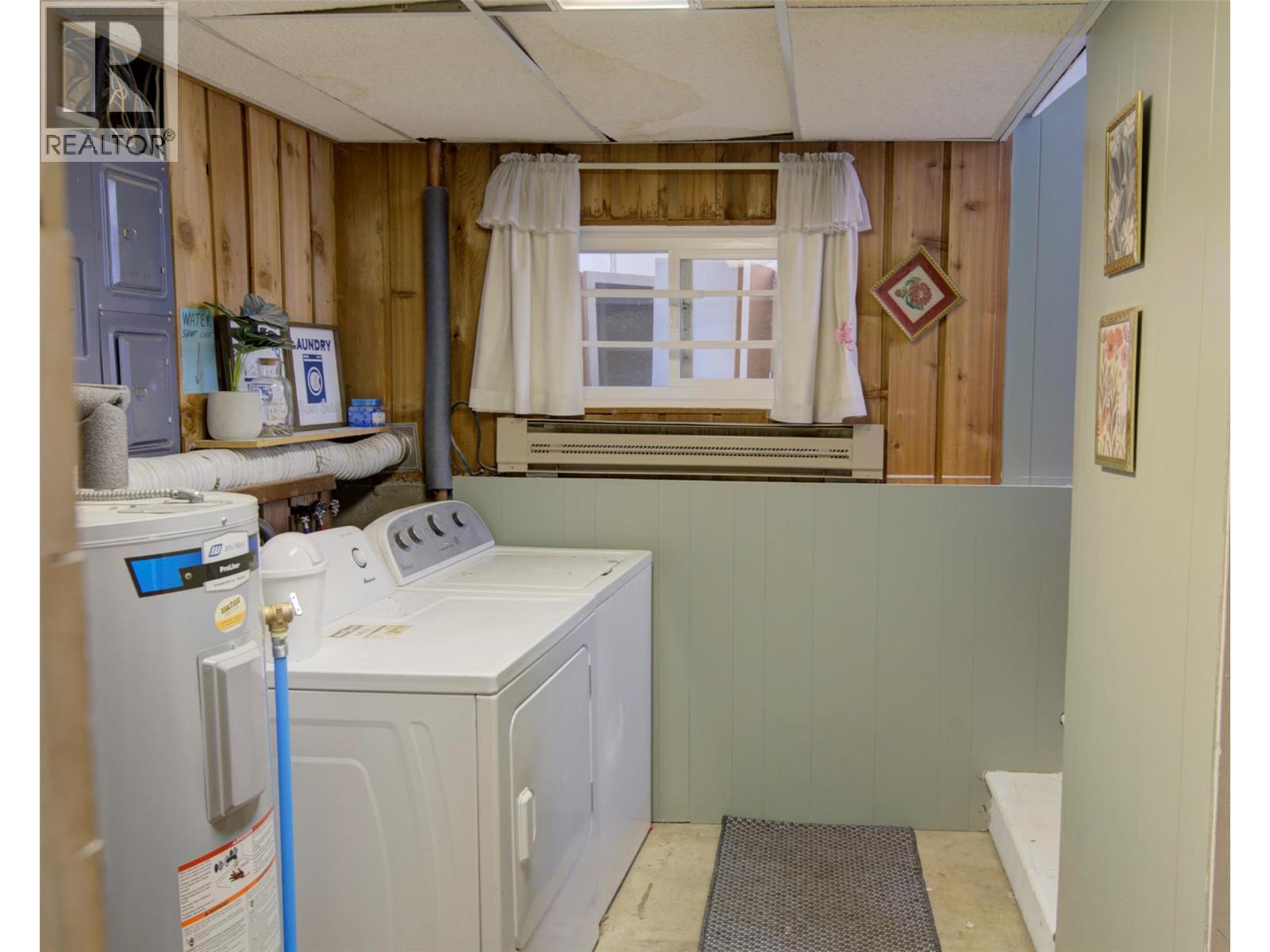 3903 27 Avenue - 22