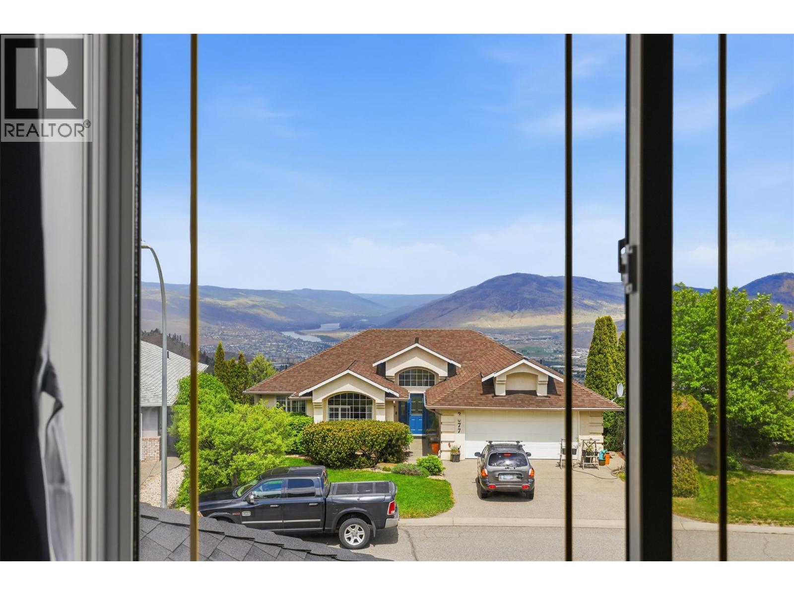 2076 MUIRFIELD Road - Image 39