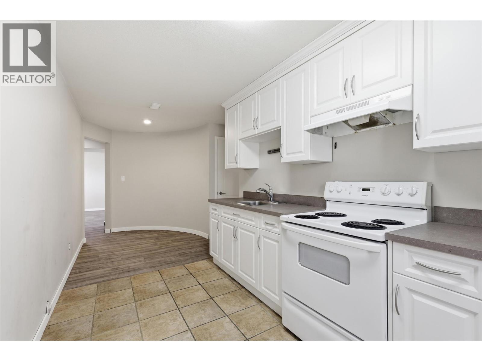 2076 MUIRFIELD Road - Image 46