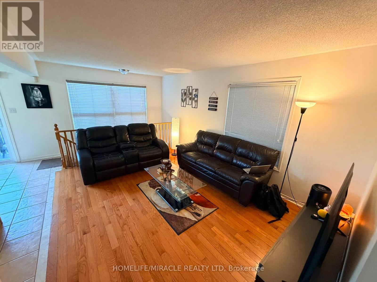 Photo of 9 Farthingale Crescent