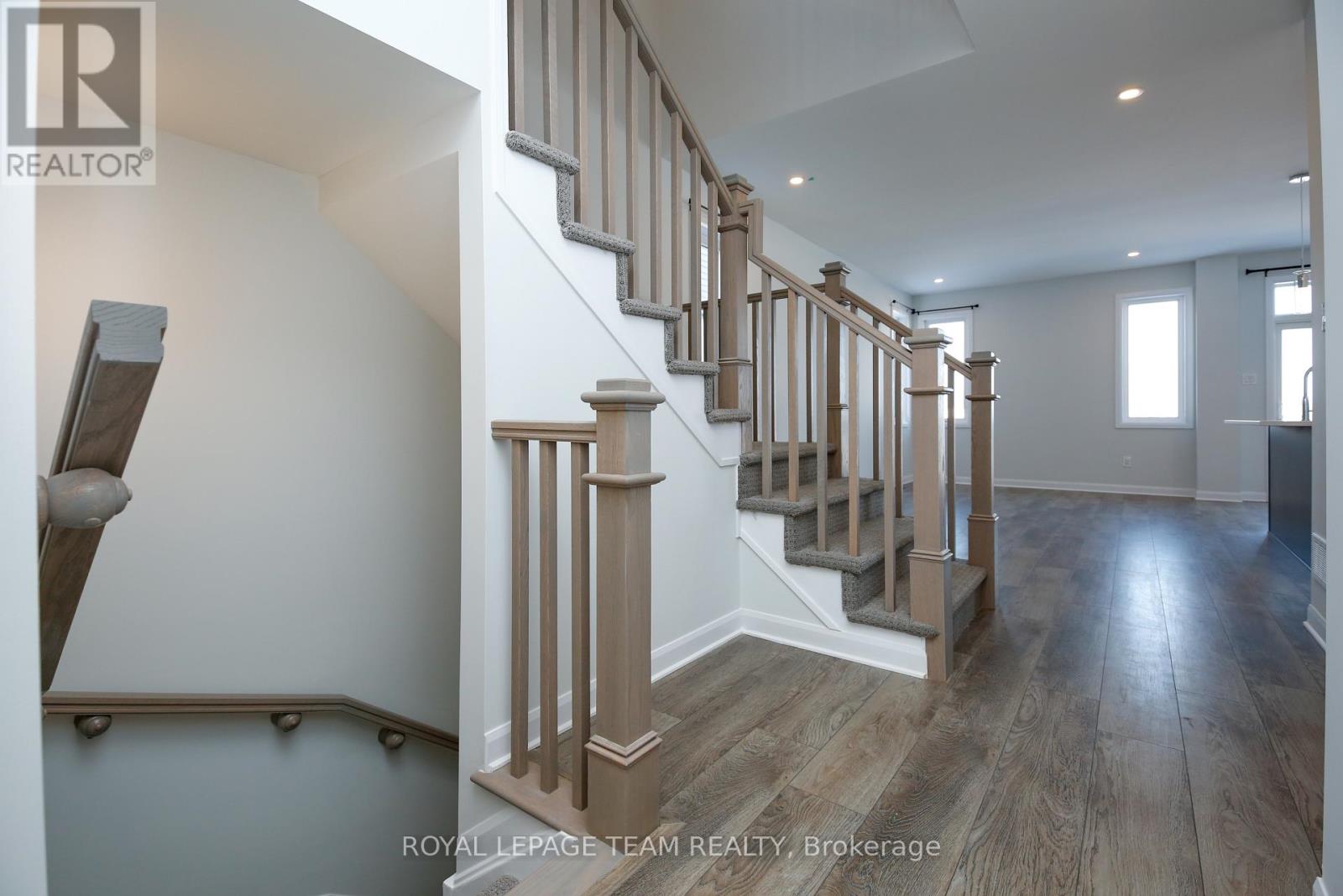 4 Bed, 3 Bath House for Rent in Ottawa – 645 HAMSA STREET, Ottawa – MLS# X13641954 - Image 14