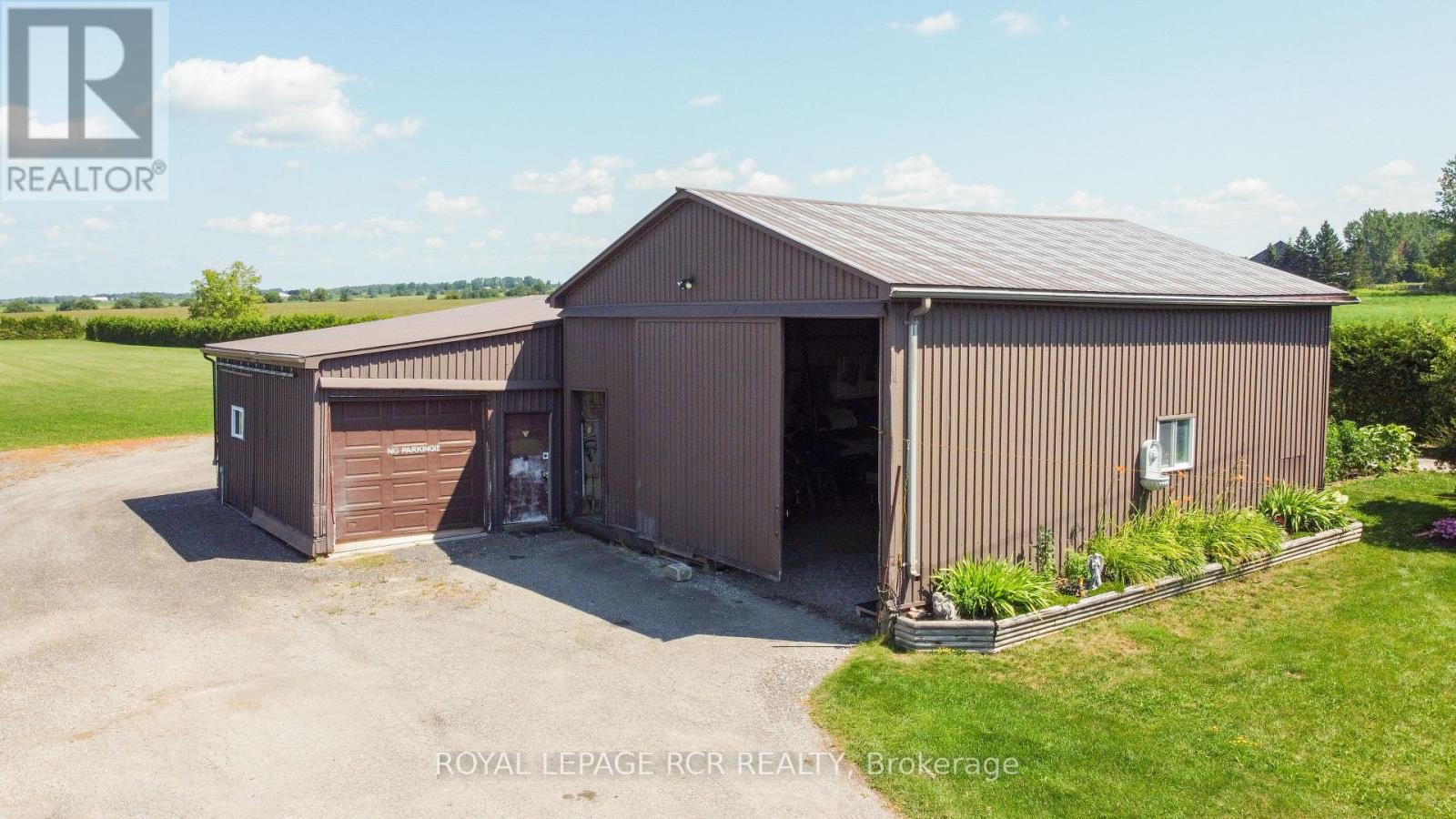 243067 5TH SIDE ROAD - Image 42