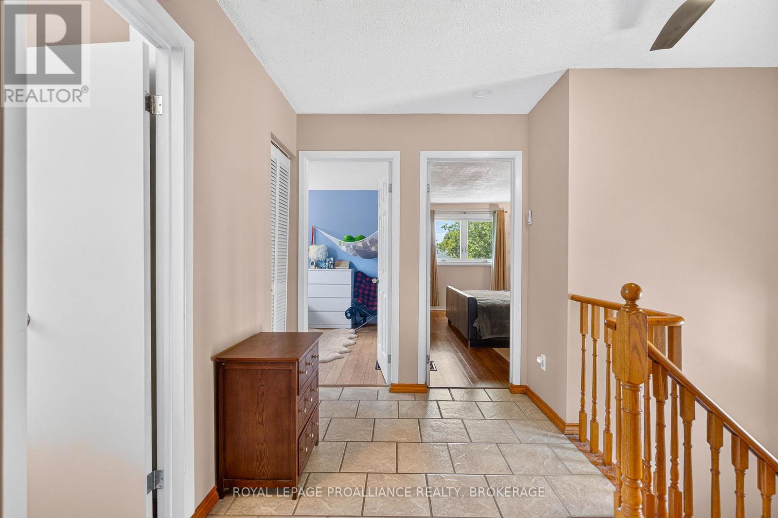 24 BALMORAL COURT - 23