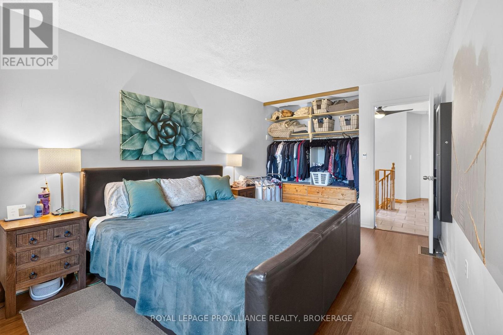 24 BALMORAL COURT - 27