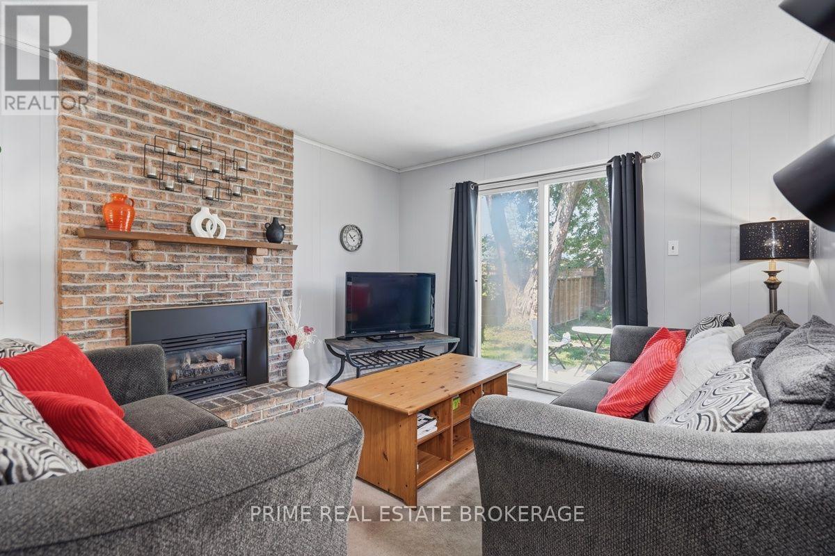 686 BARCLAY ROAD - Image 14