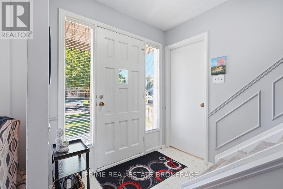 686 BARCLAY ROAD - 3