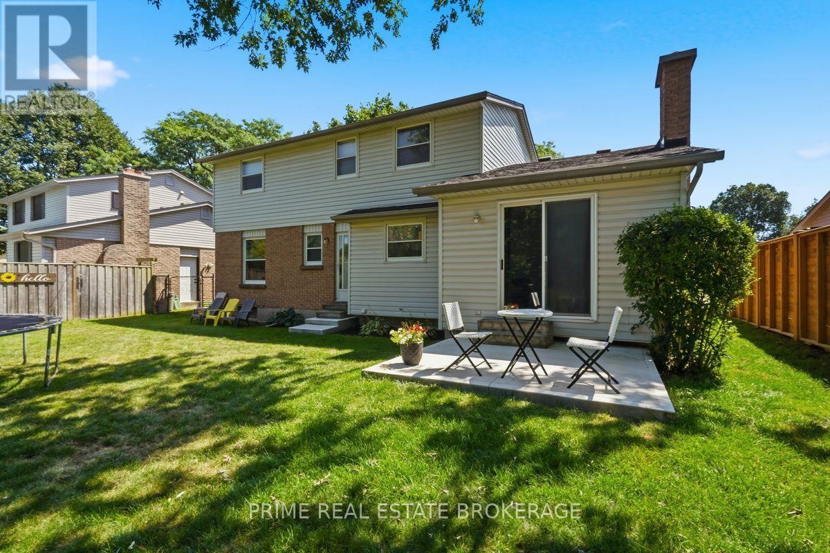 686 BARCLAY ROAD - 40