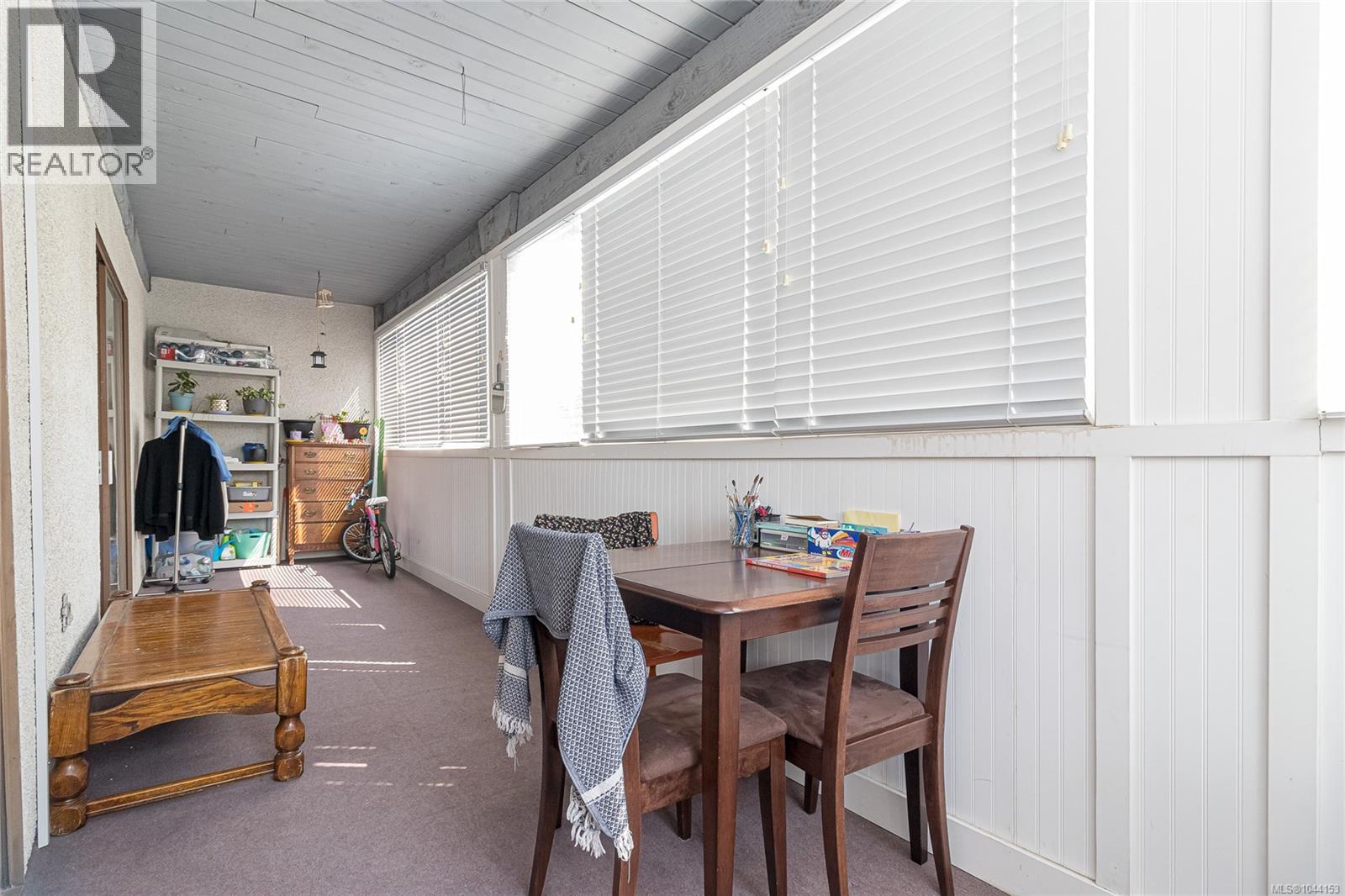#212 2040 White Birch Rd - 16
