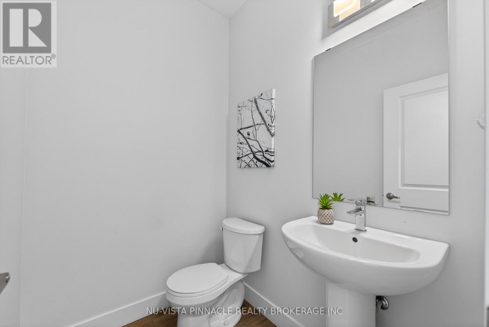 #39 3635 SOUTHBRIDGE AVENUE - Image 22