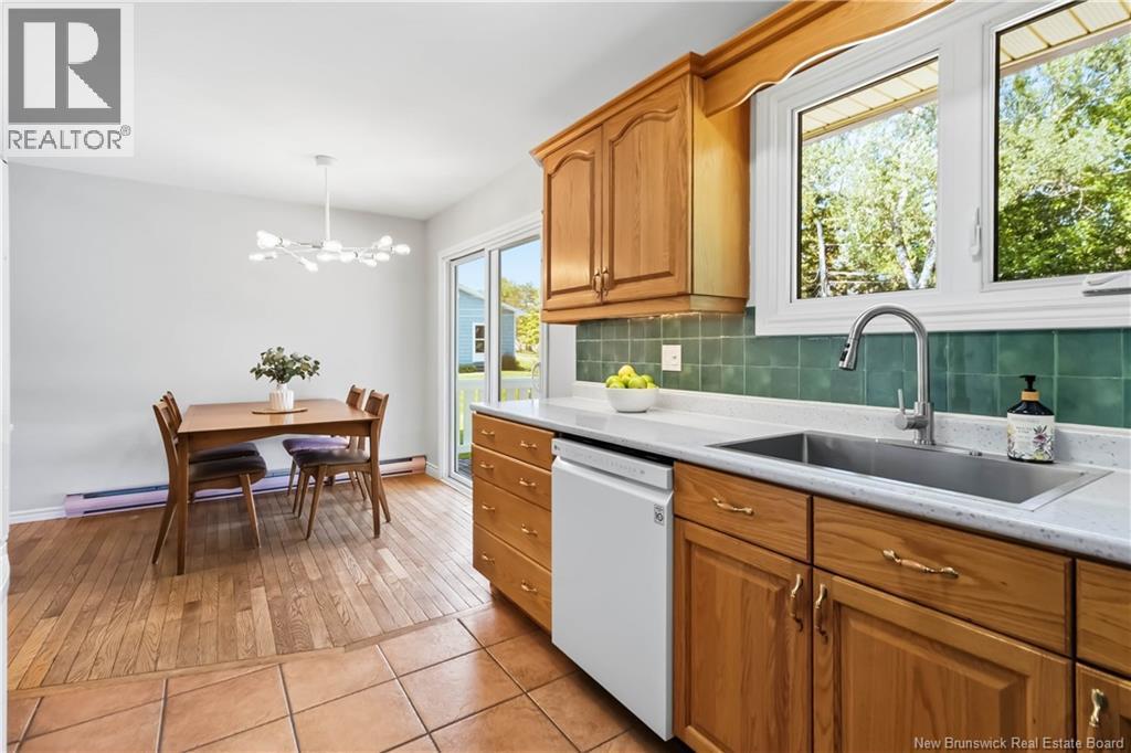 73 Laurelle Avenue - 12