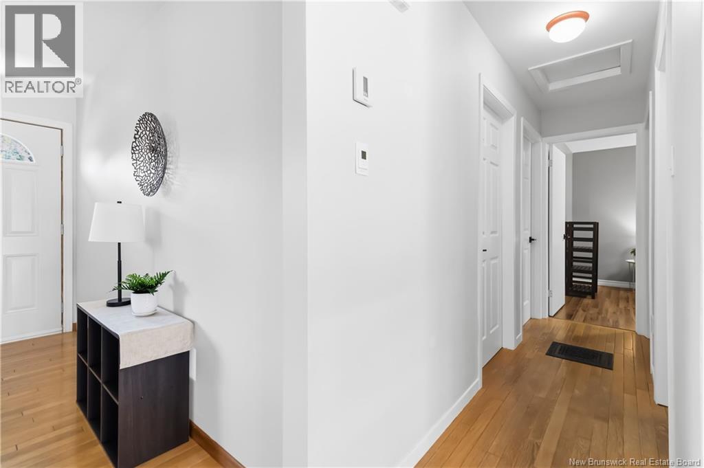 73 Laurelle Avenue - 16