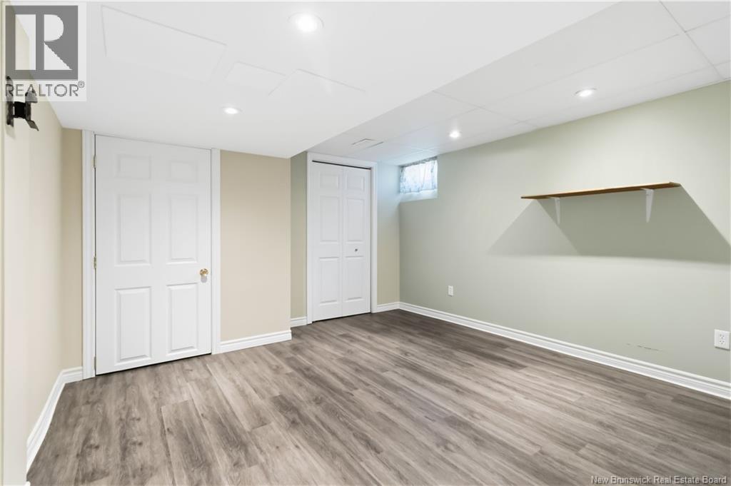 73 Laurelle Avenue - 30