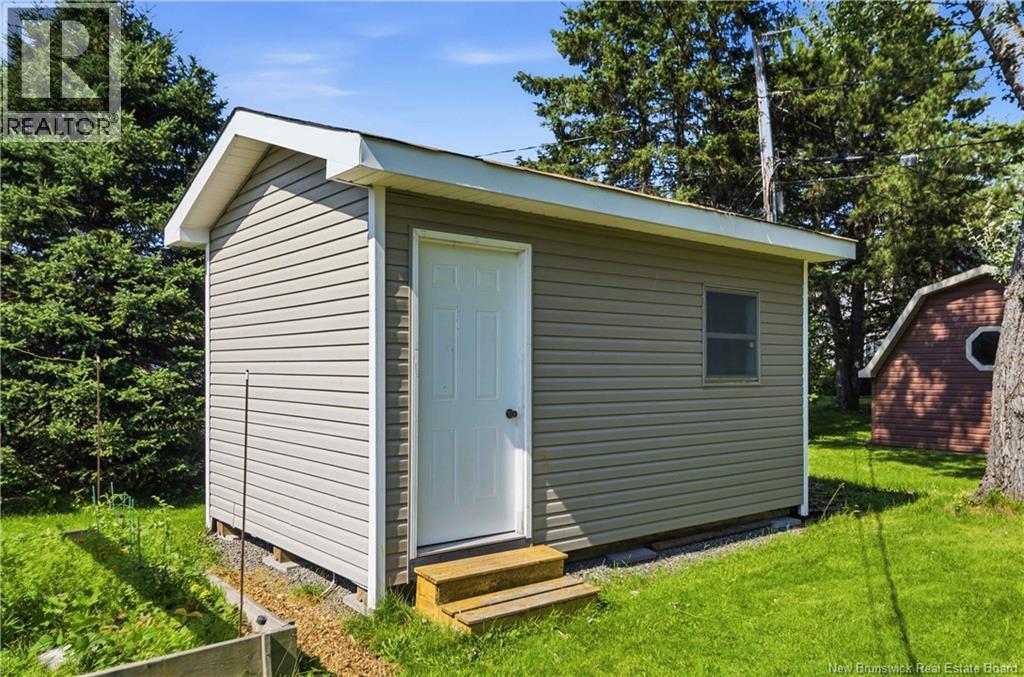 73 Laurelle Avenue - 44