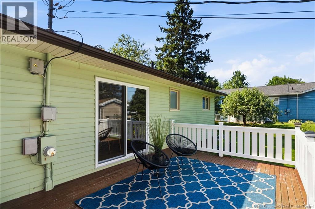 73 Laurelle Avenue - 40