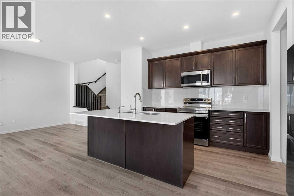 110 Yorkstone Villas SW - 2