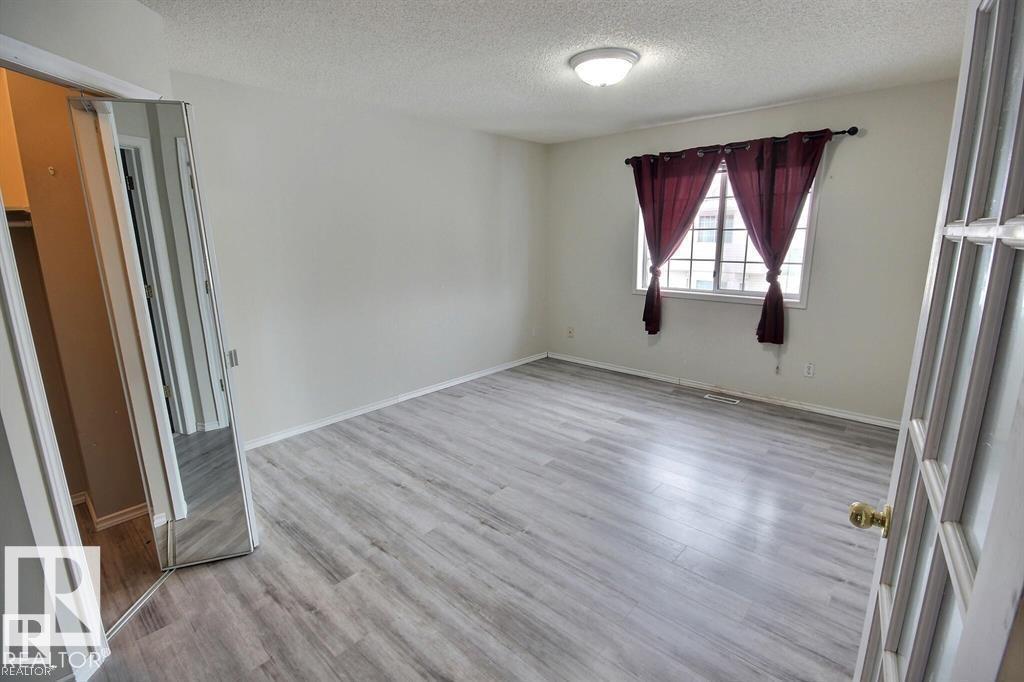 9457 156 ST NW - 13