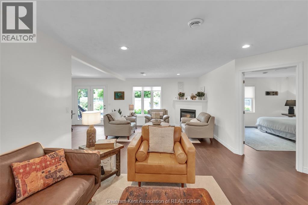 9053 Indian Creek LINE East - 19