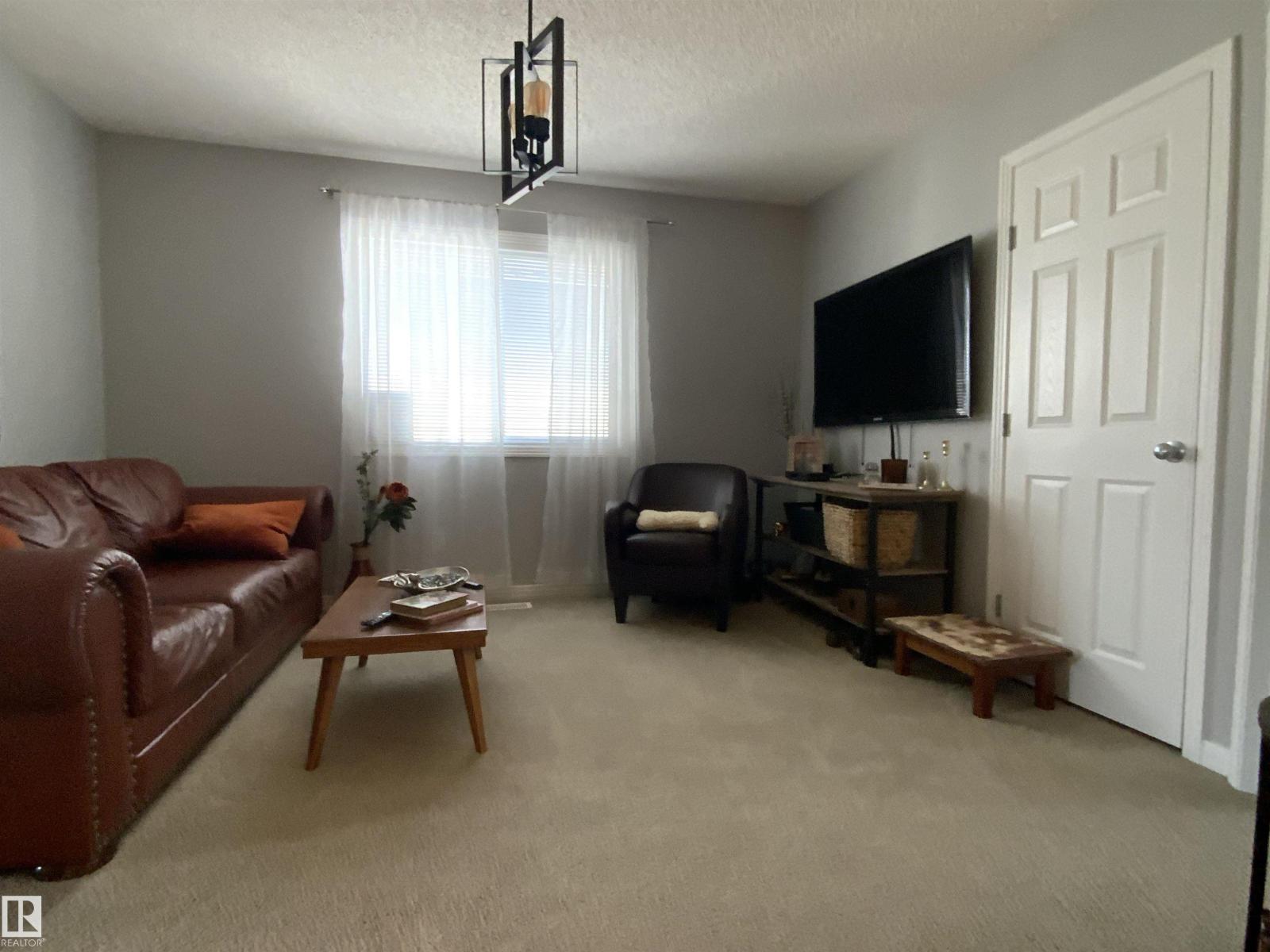 1203 177 ST NW - 28