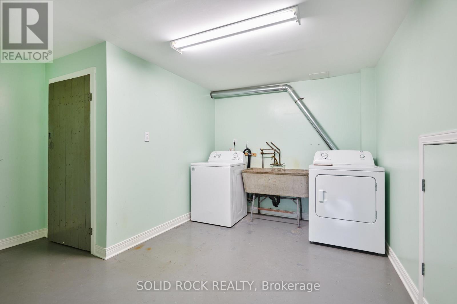 4 Bed, 2 Bath House for Sale in Ottawa – 1227 PORTLAND AVENUE, Ottawa – MLS# X13650110 - Image 22