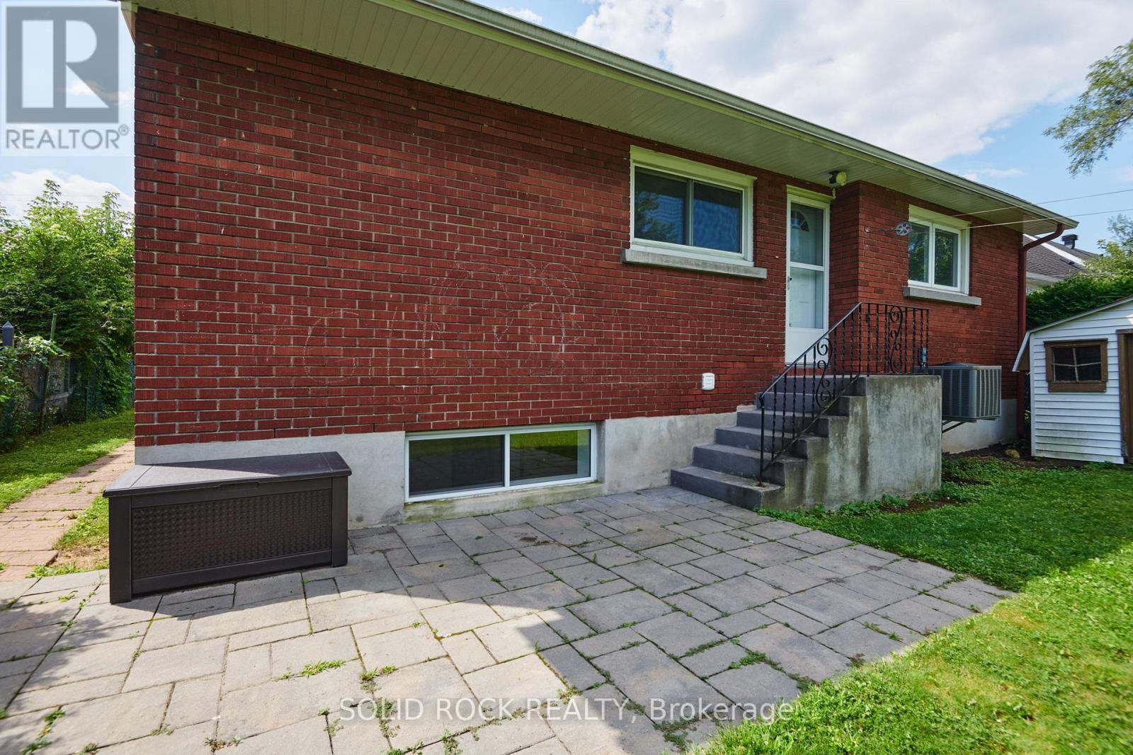 1227 PORTLAND AVENUE - 24