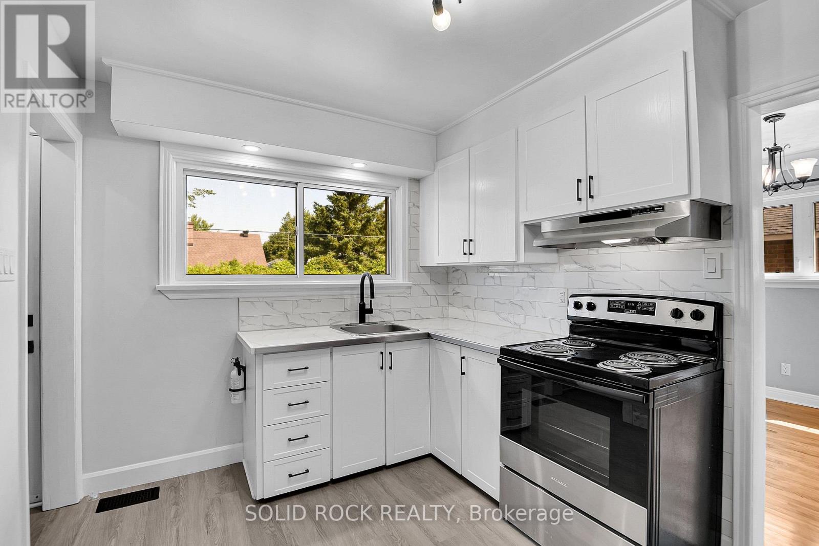 4 Bed, 2 Bath House for Sale in Ottawa – 1227 PORTLAND AVENUE, Ottawa – MLS# X13650110 - Image 8