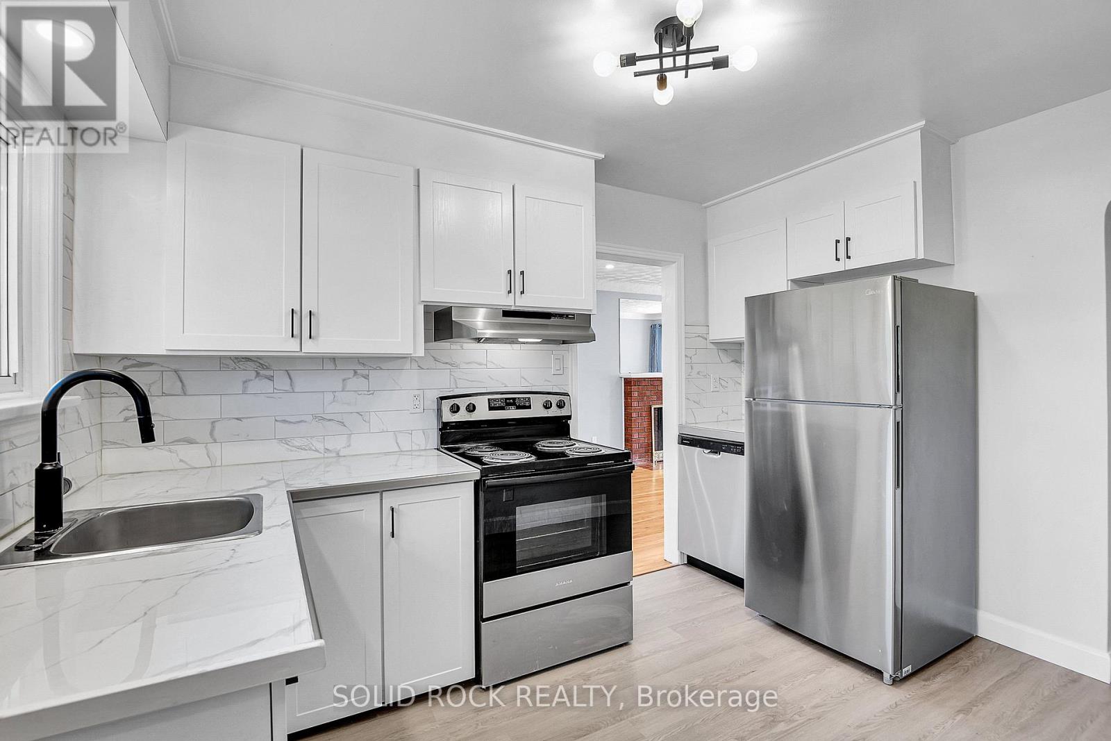 4 Bed, 2 Bath House for Sale in Ottawa – 1227 PORTLAND AVENUE, Ottawa – MLS# X13650110 - Image 9