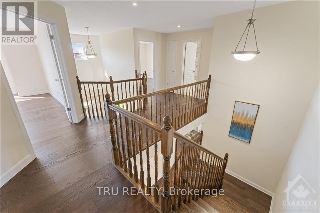 5 Bed, 4 Bath House for Rent in Ottawa – 328 MIRABEAU TERRACE, Ottawa – MLS# X13650164 - Image 14