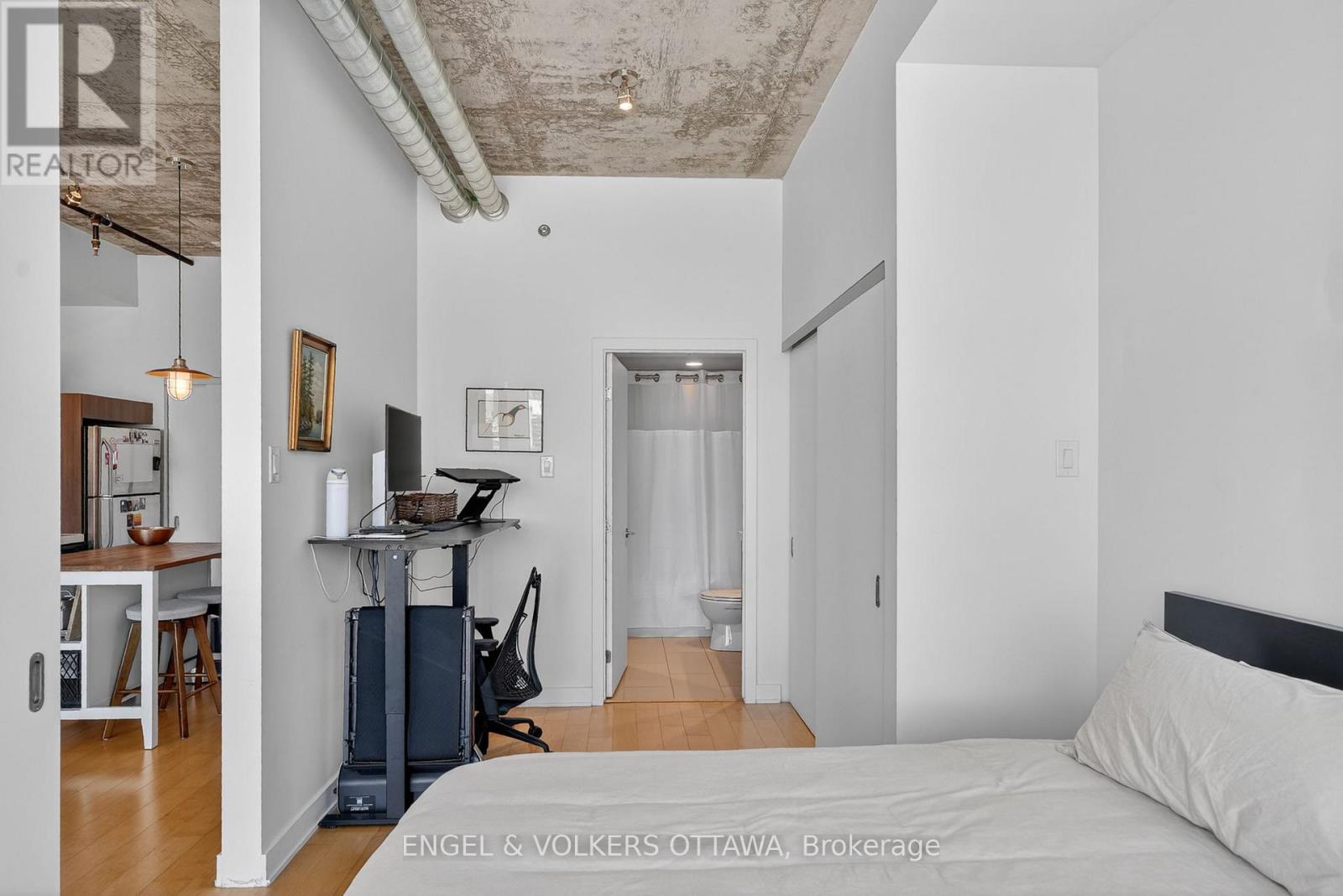 1 Bed, 1 Bath Apartment for Rent in Ottawa – 935 – 340 MCLEOD STREET, Ottawa – MLS# X13650174 - Image 25