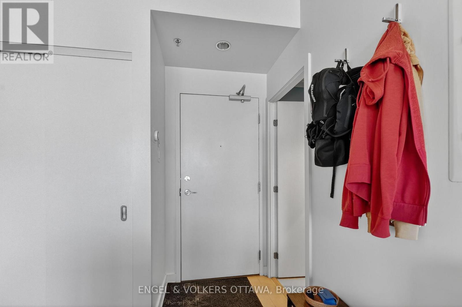 1 Bed, 1 Bath Apartment for Rent in Ottawa – 935 – 340 MCLEOD STREET, Ottawa – MLS# X13650174 - Image 8