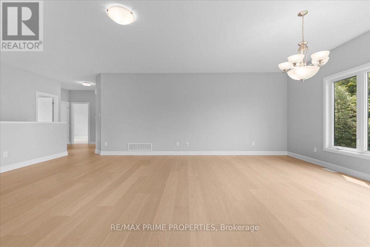 465 PIONEER ROAD - Image 10