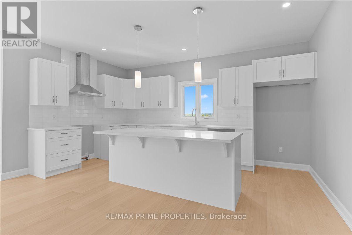 465 PIONEER ROAD - Image 13