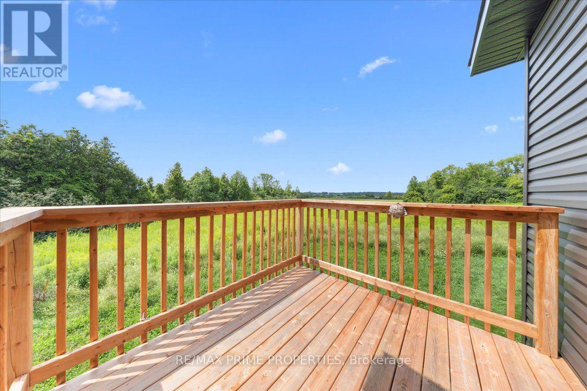 465 PIONEER ROAD - Image 38