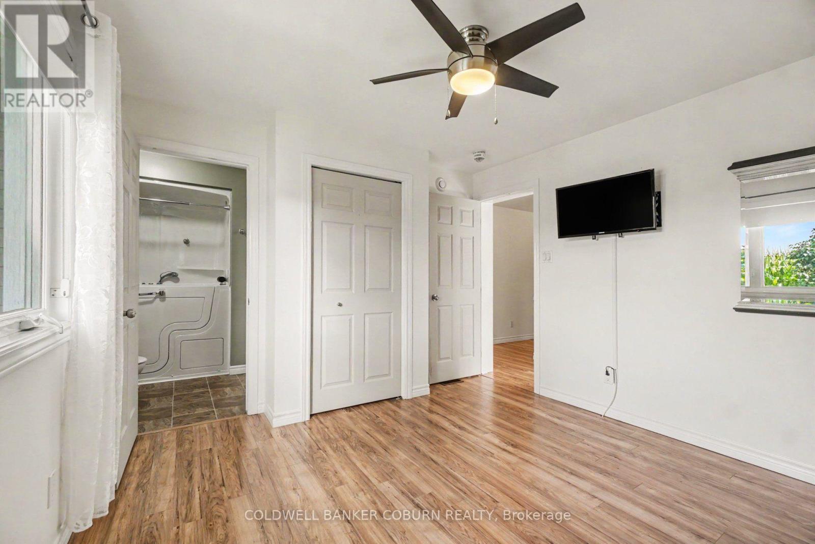 127 ELIZABETH DRIVE - 28