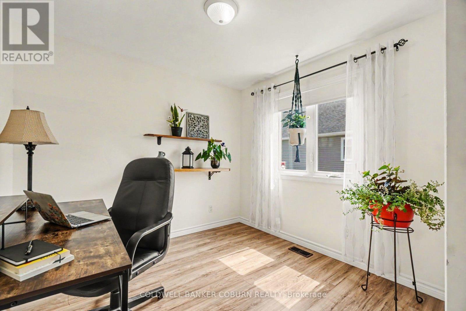 127 ELIZABETH DRIVE - 29