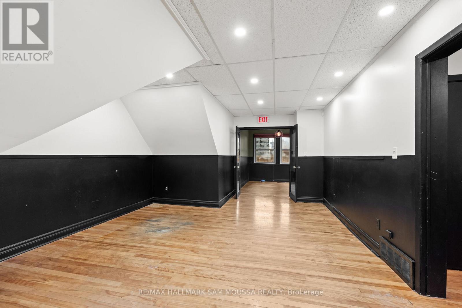 Office for Rent in Ottawa – 3 – 162-164 METCALFE STREET, Ottawa – MLS# X13650272 - Image 13