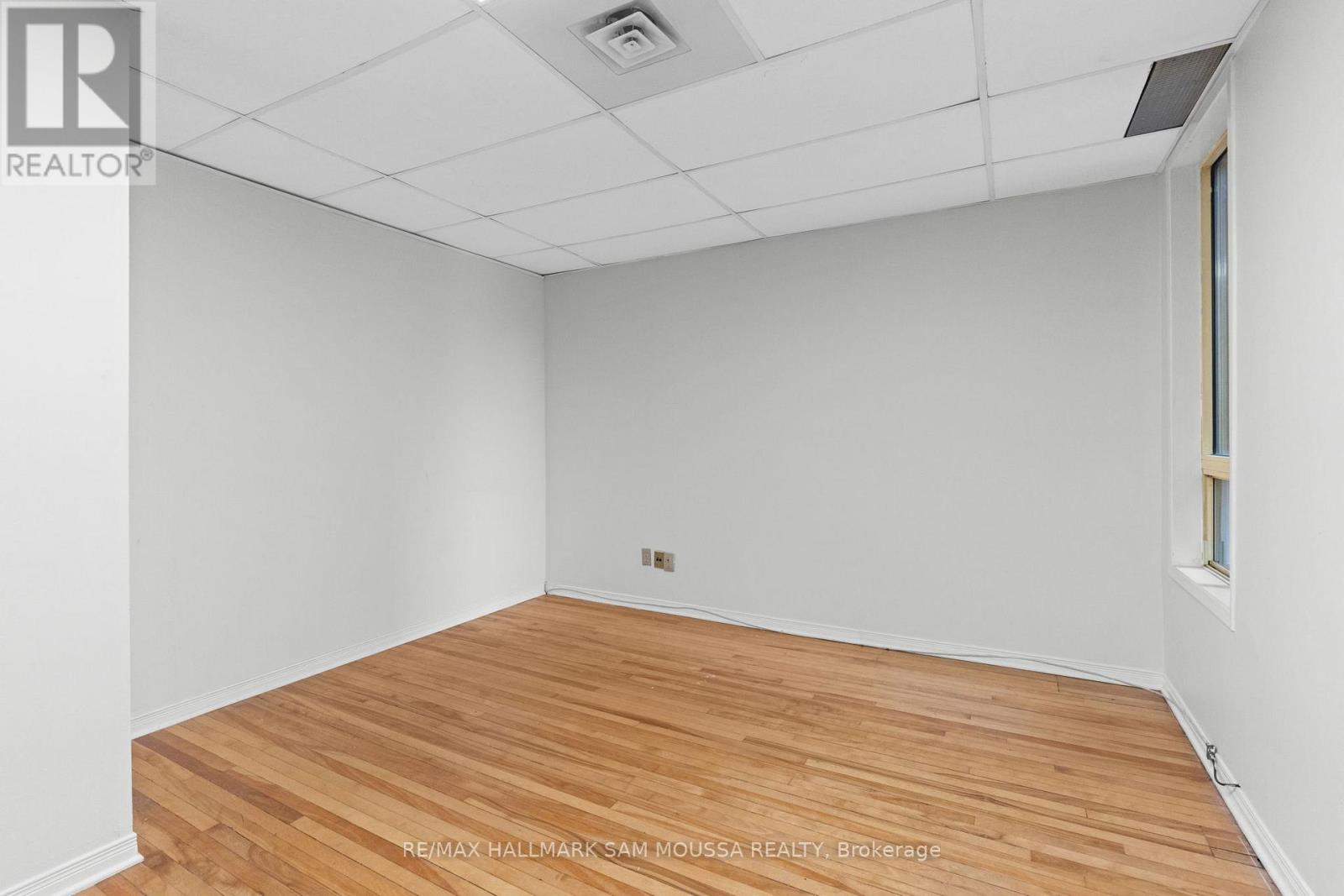 Office for Rent in Ottawa – 162-164 METCALFE STREET, Ottawa – MLS# X13650276 - Image 13